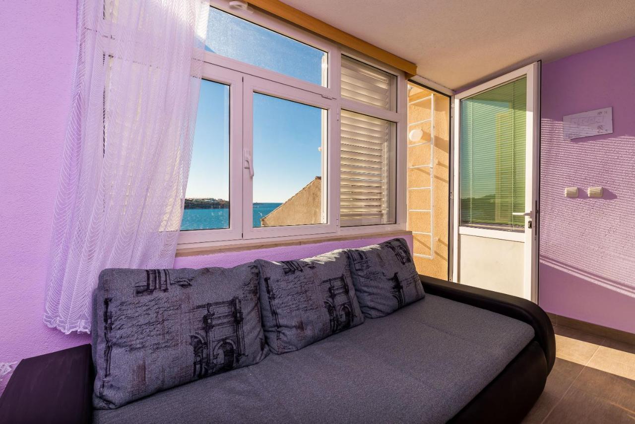 Angelina Apartment